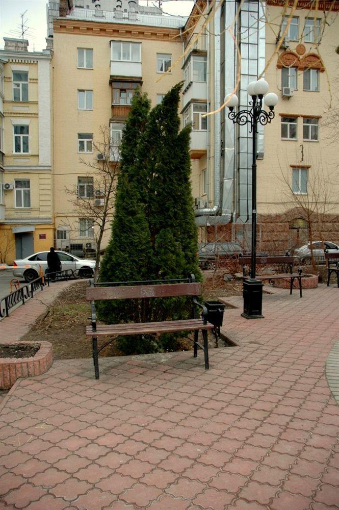 Hotel Pecherskie Lipki Kyjev Exteriér fotografie